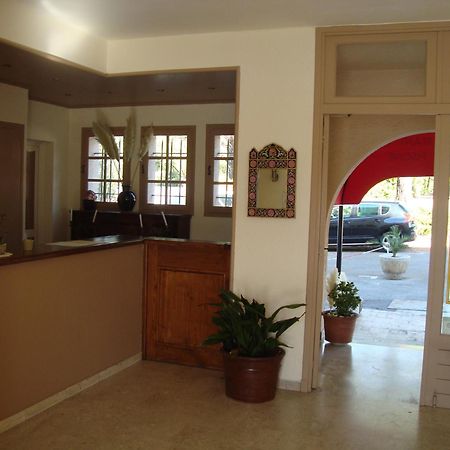 Peymeinade Hotel De La Poste מראה חיצוני תמונה