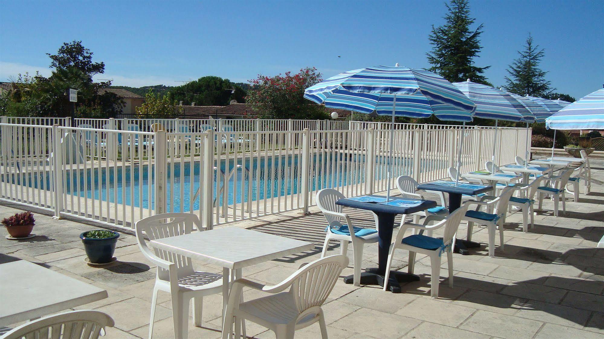 Peymeinade Hotel De La Poste מראה חיצוני תמונה